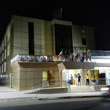 Mbayaville Hotel Douala Exterior photo